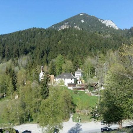 Modernes Apartment Zum Wohlfuehlen Kolbermoor Esterno foto